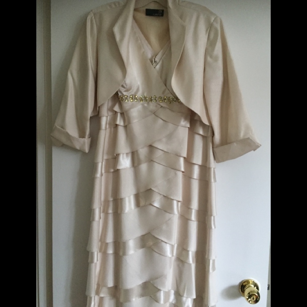 Laura dress - Size 14